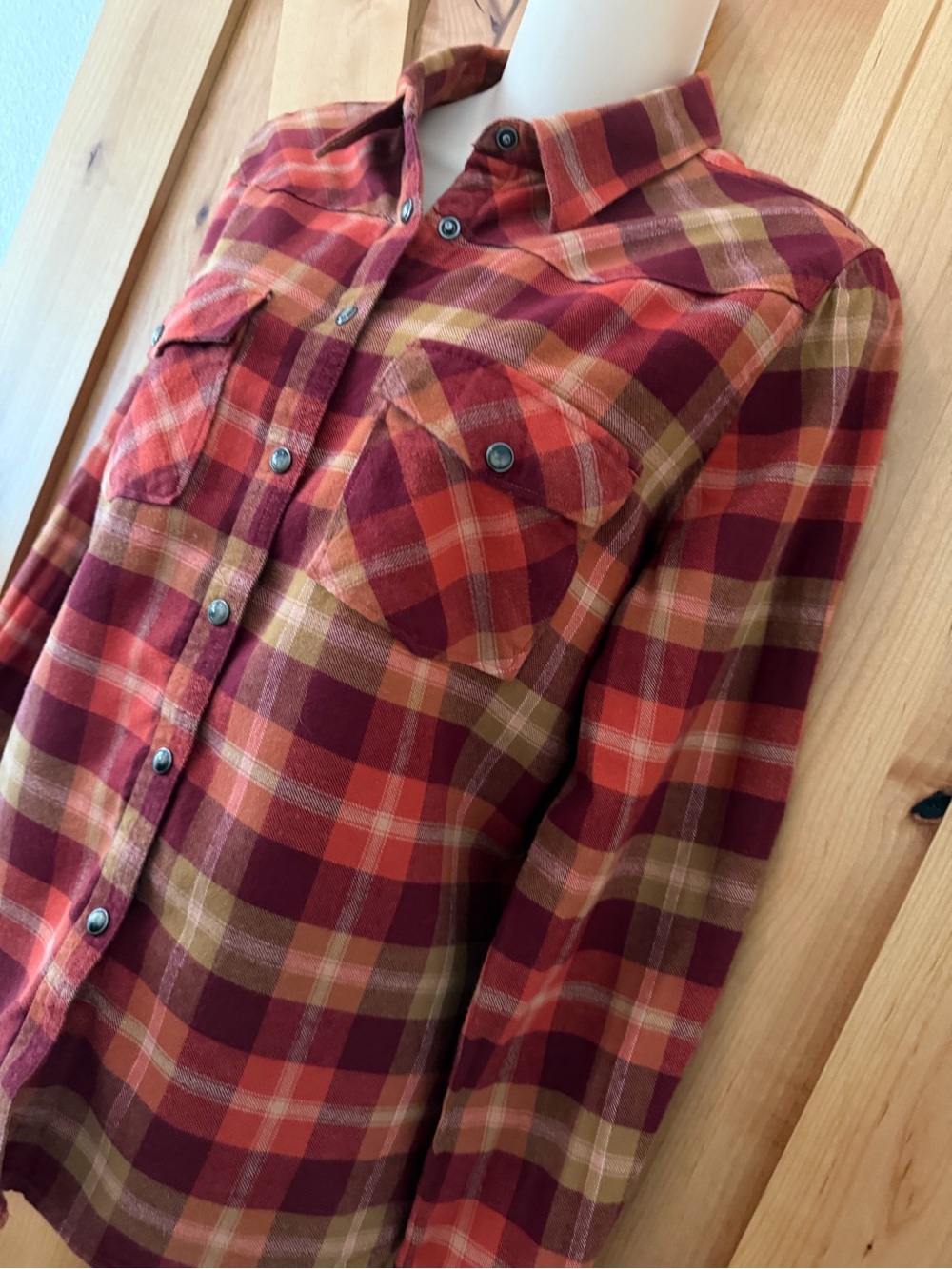 Shyanne Western Cowgirl Plaid Flannel Shirt Red Orange Pearl Snap Shirt Cotton L - Picture 2 of 11